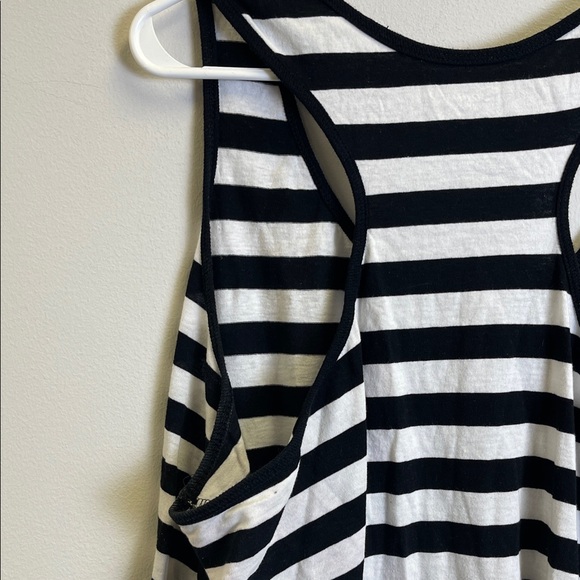 Classic Striped Tank Top - Picture 4 of 5